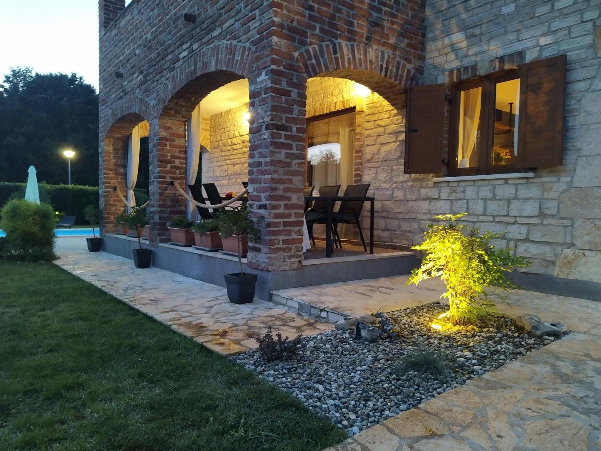 Villa Baleta Butkovici  Ngoại thất bức ảnh