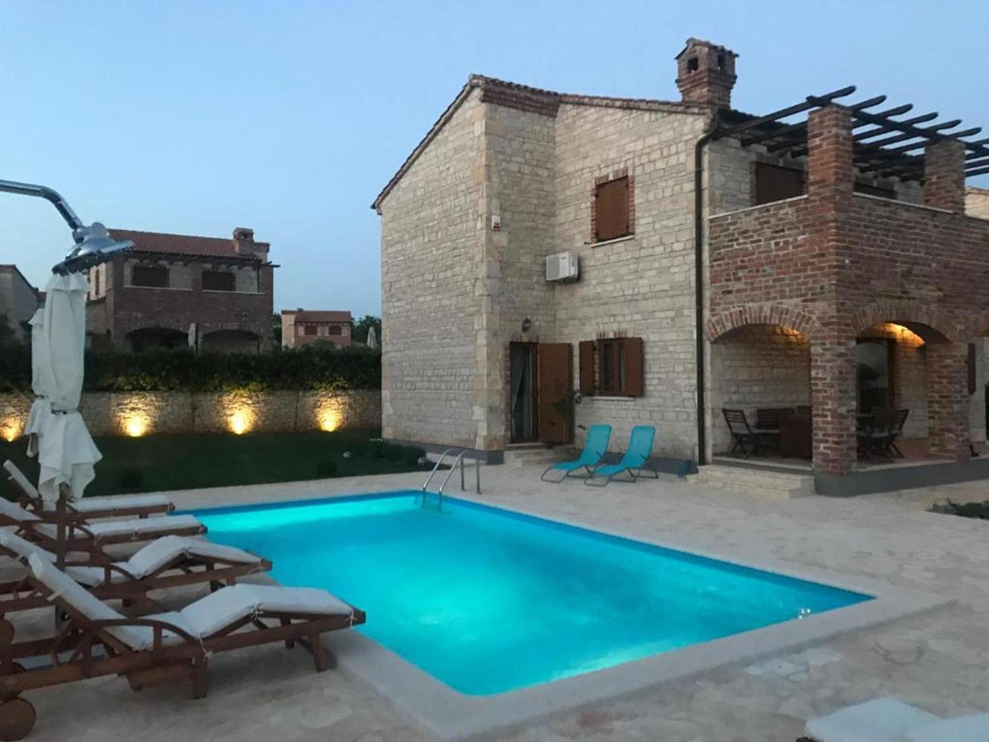 Villa Baleta Butkovici  Ngoại thất bức ảnh